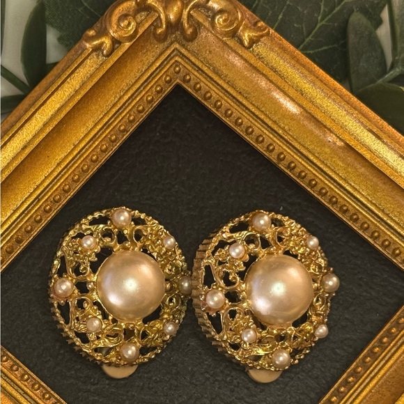 VTG Selro Selini Victorian Revival Filligree Pearl Earrings - Picture 5 of 15